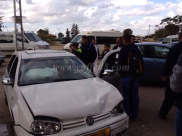 بالصور: إصابة طفيفة لسيدتين بحادث طرق وسط مدينة اللد